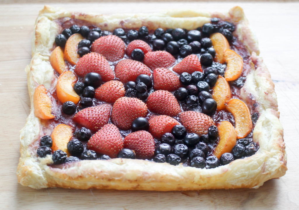 Fruit Tart by Diverse Dinners