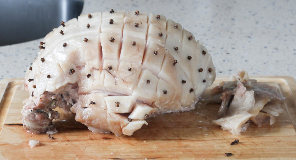 Baked Fresh Boneless Ham by Diverse Dinners