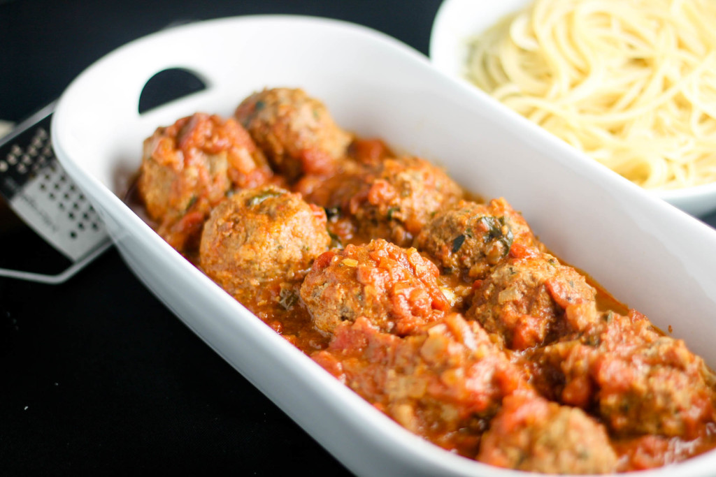 Lean Meatballs by Diverse Dinners