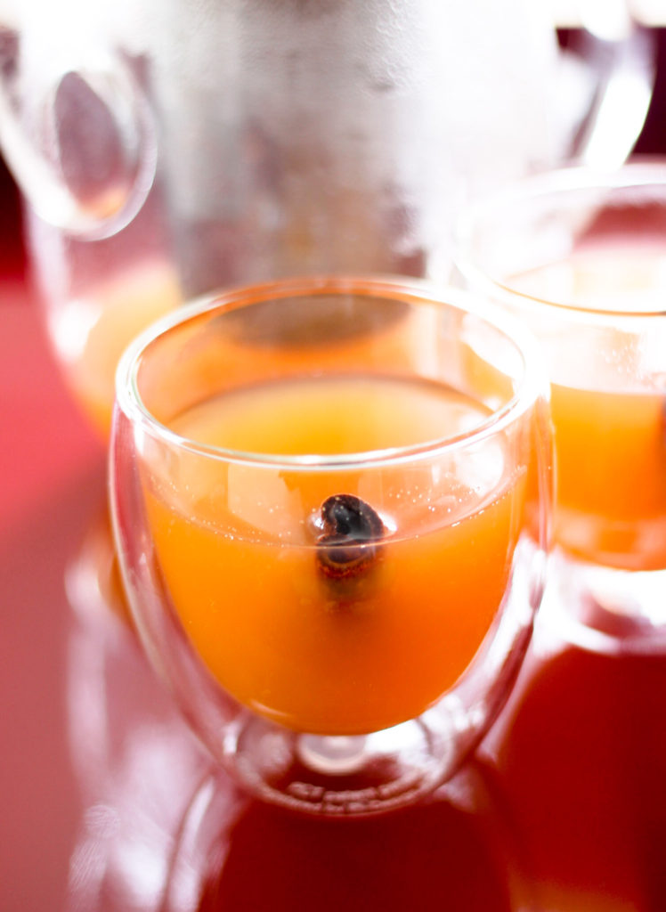 Spiced Grapefruit Tea y Diverse Dinners