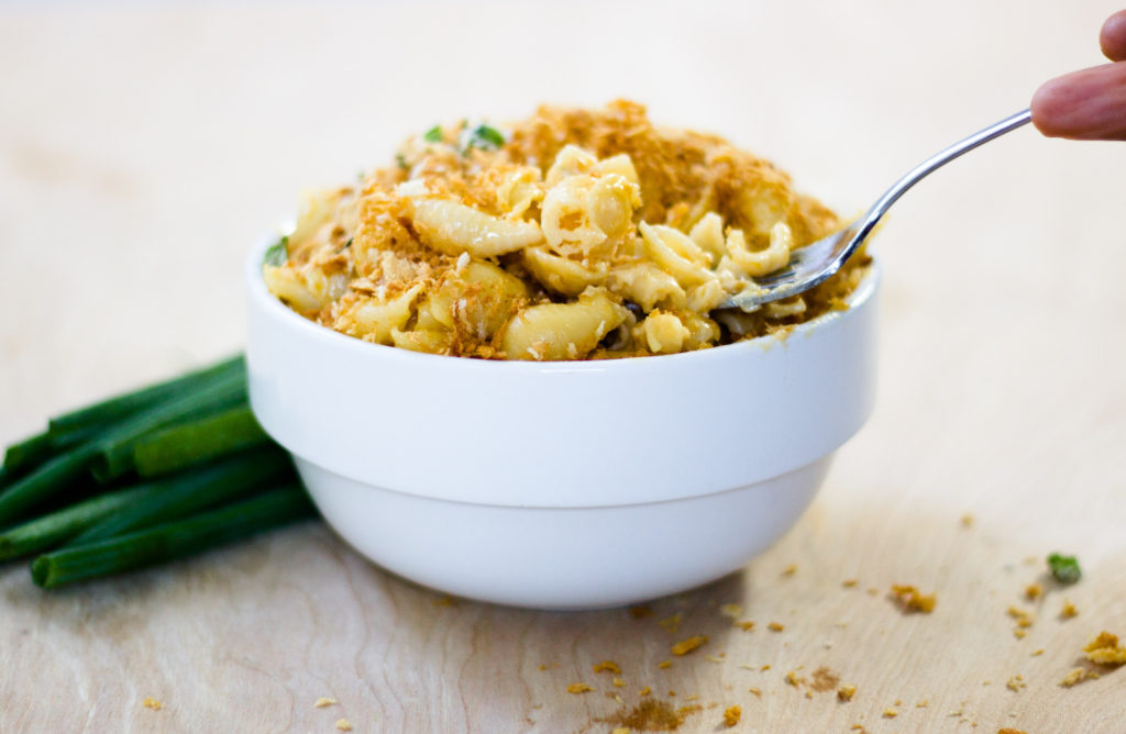 Stovetop Beer Mac and Cheese by Diverse Dinners