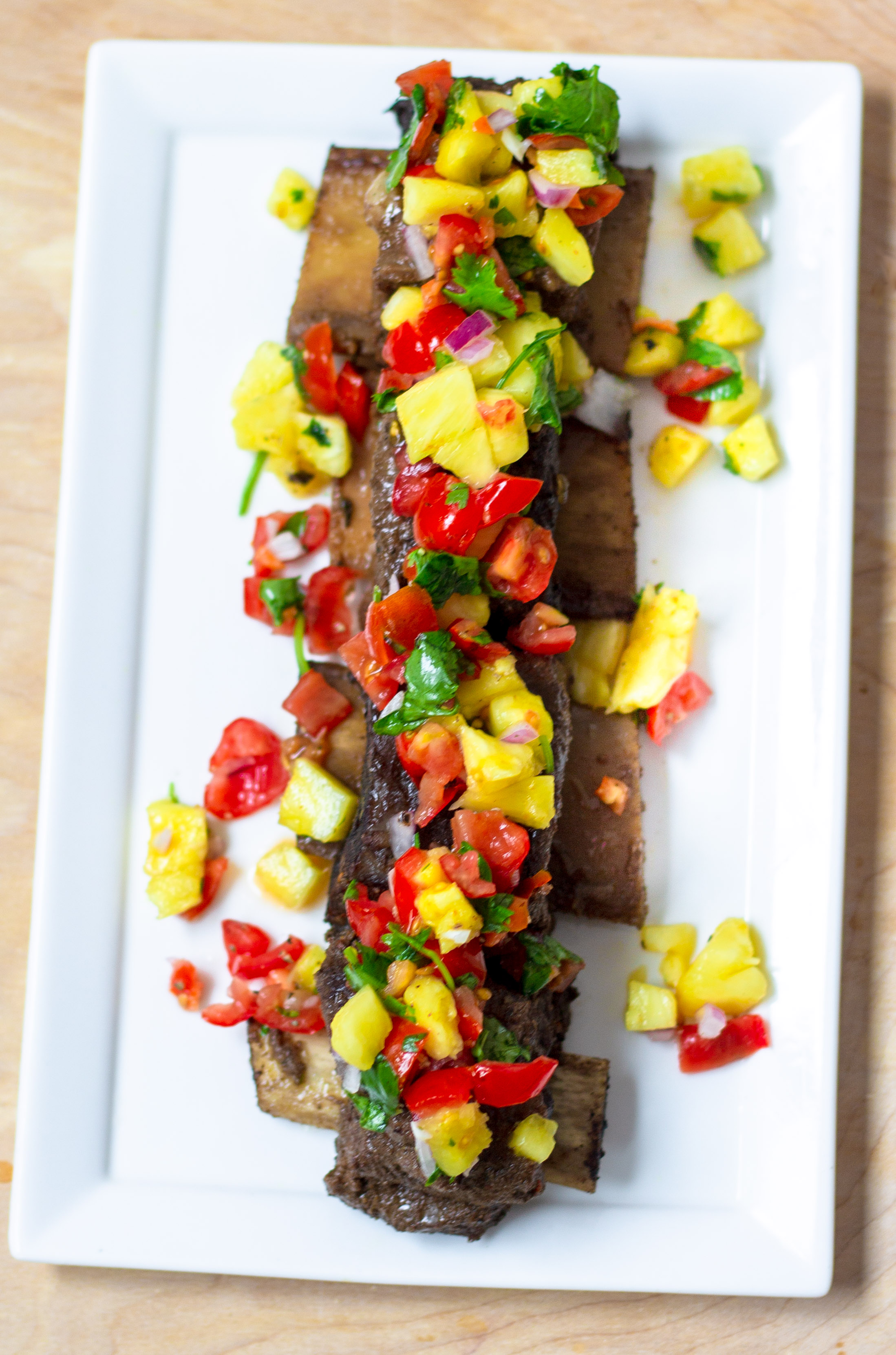 Braised Caribbean Short Ribs with Pineapple Salsa - DIVERSE DINNERS